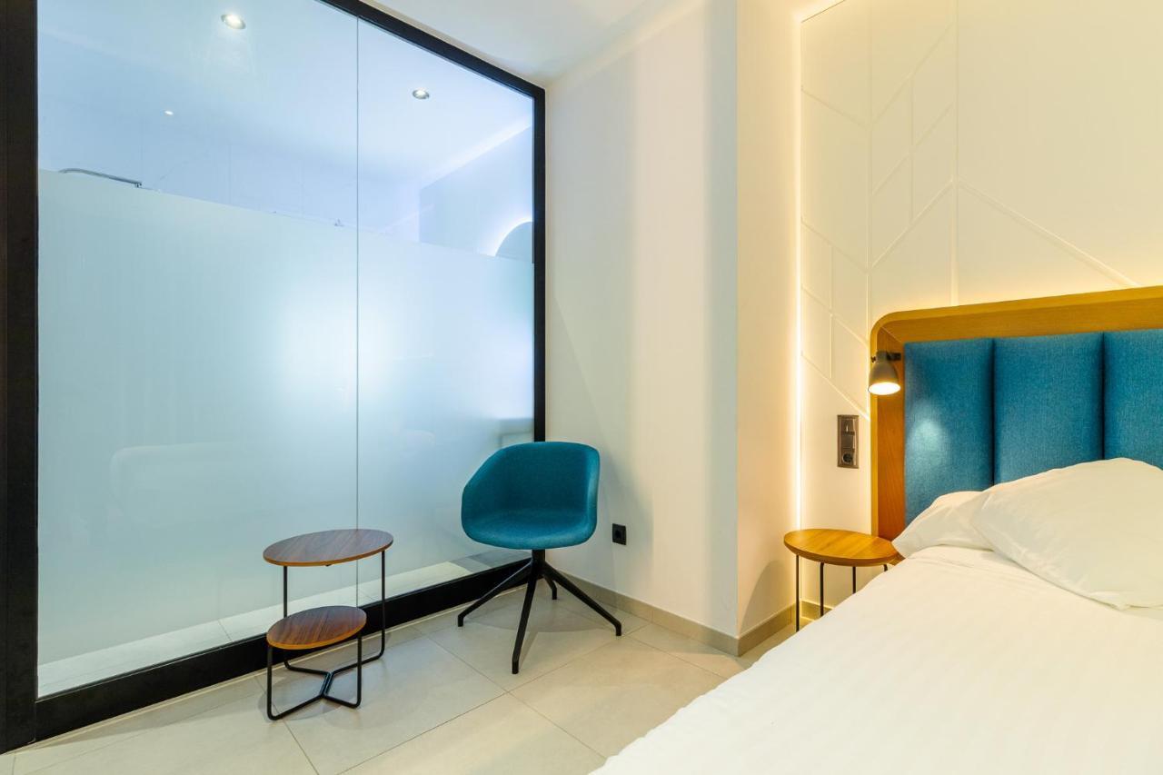 Flatguest Roomtiques Private Rooms Лас-Пальмас-де-Гран-Канария Экстерьер фото